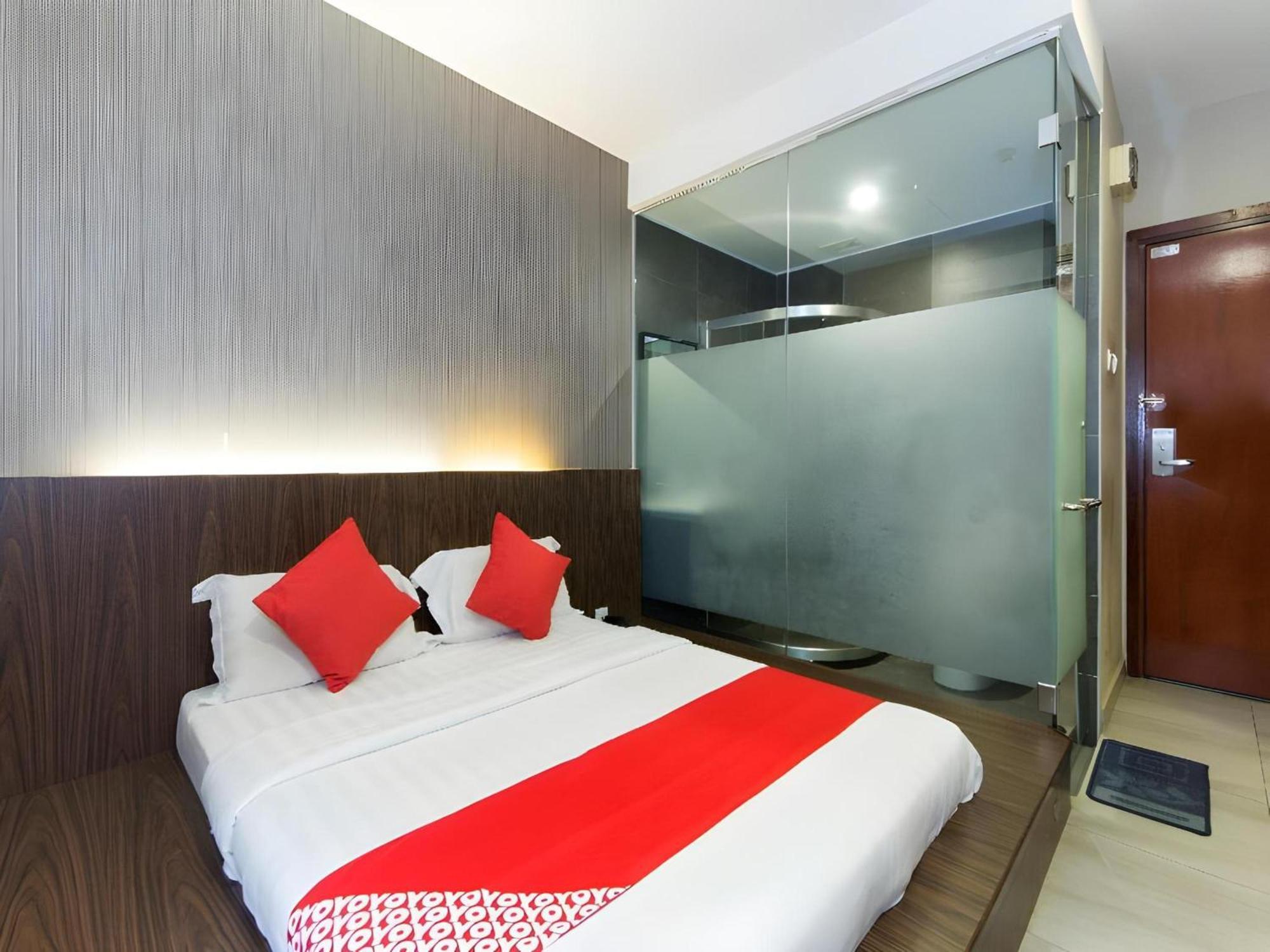 โอโย 340 คอมฟอร์ต โฮเต็ล Hotel Kampong Batu Belah ภายนอก รูปภาพ