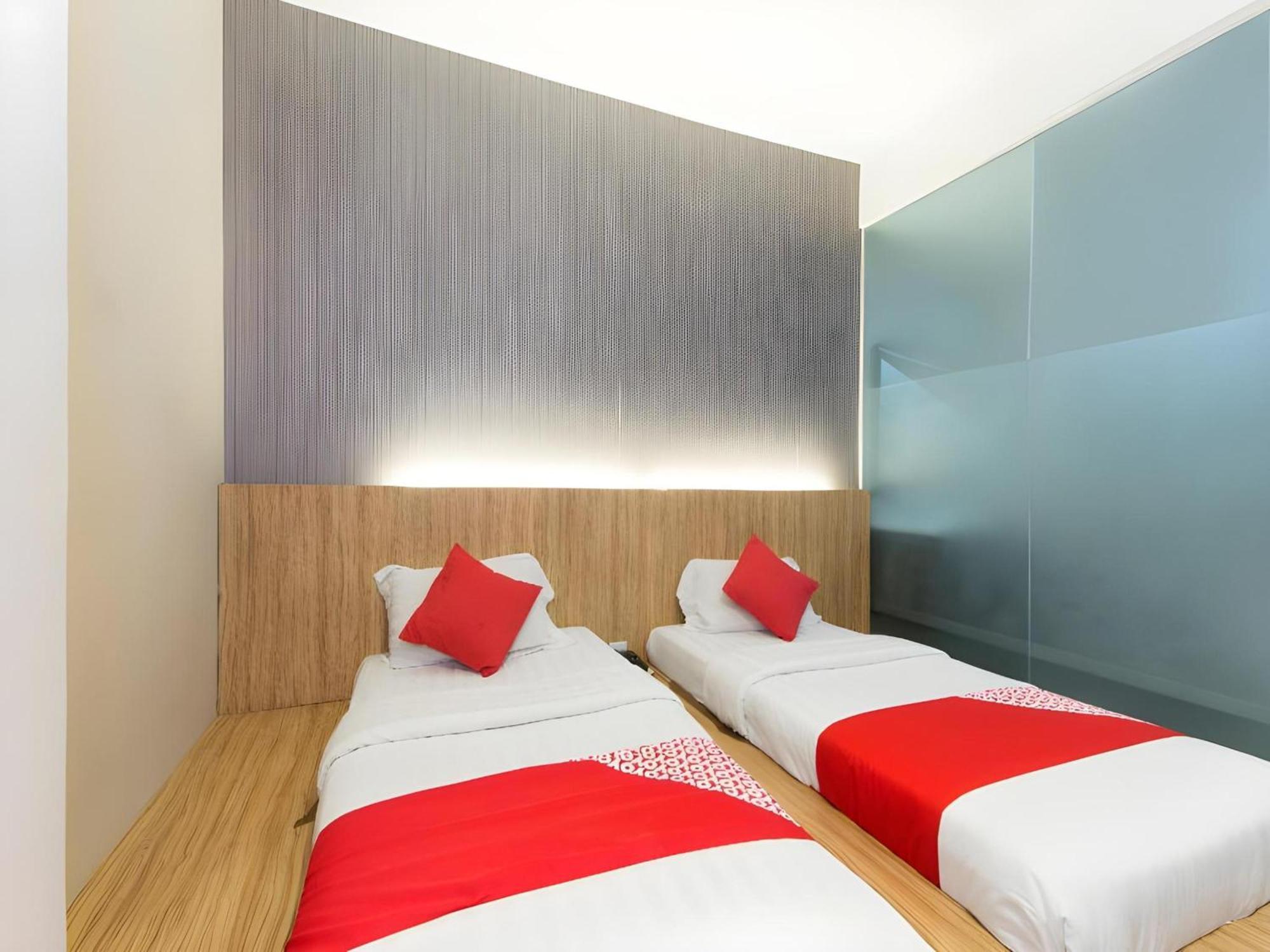 โอโย 340 คอมฟอร์ต โฮเต็ล Hotel Kampong Batu Belah ภายนอก รูปภาพ