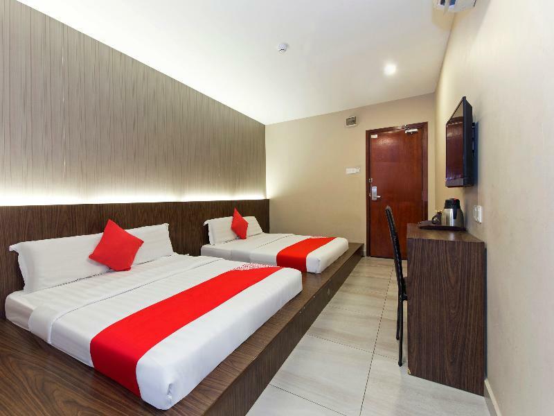 โอโย 340 คอมฟอร์ต โฮเต็ล Hotel Kampong Batu Belah ภายนอก รูปภาพ